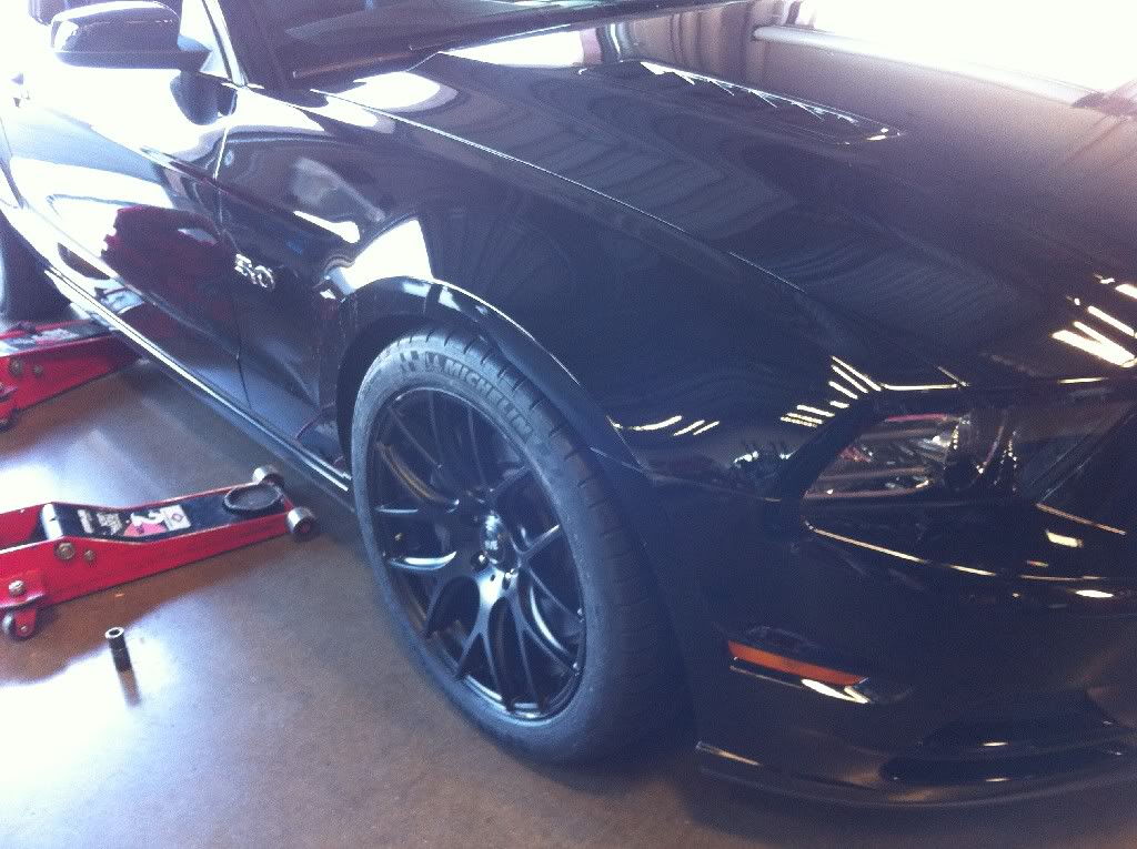photo 4 Ford Mustang custom wheels SVE  Drifts 19x9.5, ET , tire size 275/40 R19. x ET 