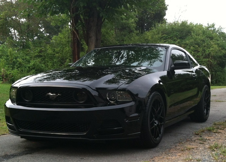 photo 2 Ford Mustang custom wheels AMR   19x8.5, ET , tire size 245/45 R19. 19x9.5 ET 275/40 R19