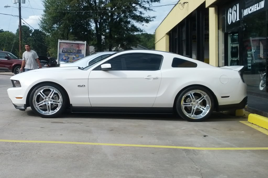 photo 1 Ford Mustang custom wheels Vossen 20x9.0, ET +38, tire size 255/35 R20. 20x10.5 ET+45 295/30 R20