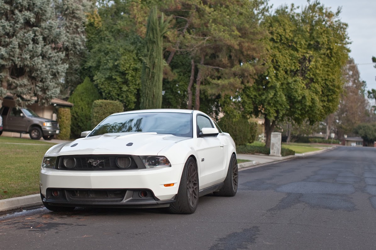 photo 4 Ford Mustang custom wheels Rotiform BLQ 20x10.0, ET +33, tire size 285/35 R20. 20x12.0 ET+61 315/30 R20