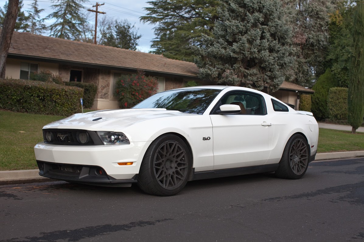 photo 1 Ford Mustang custom wheels Rotiform BLQ 20x10.0, ET +33, tire size 285/35 R20. 20x12.0 ET+61 315/30 R20