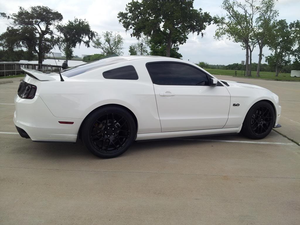 photo 5 Ford Mustang custom wheels AMR   19x8.5, ET , tire size 305/35 R19. 20x10.0 ET 
