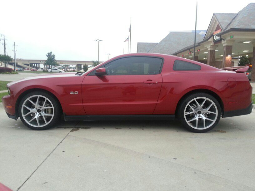 photo 3 Ford Mustang custom wheels Giovanna  Portofinos  20x8.5, ET , tire size X R20. 20x10.0 ET 