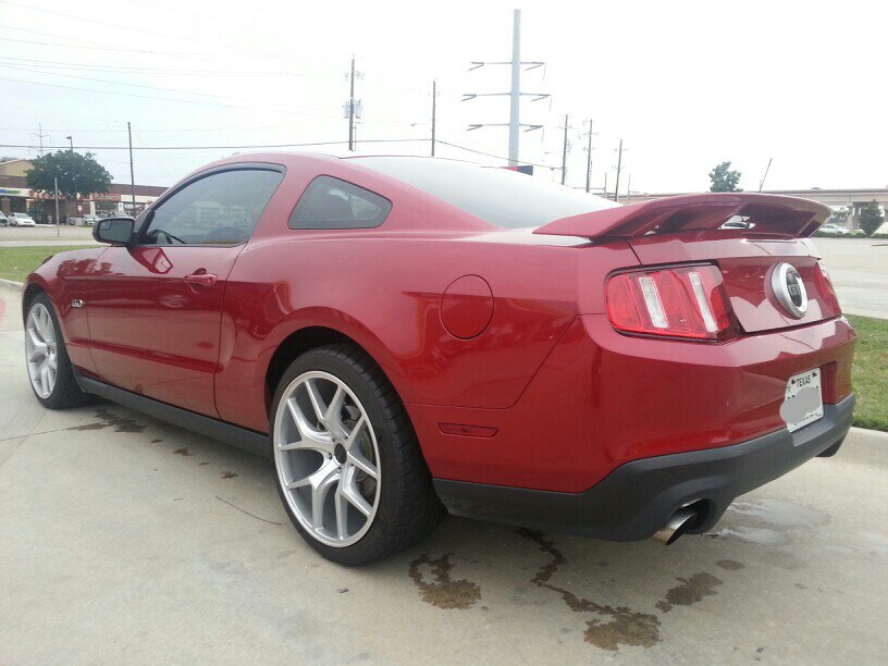 photo 2 Ford Mustang custom wheels Giovanna  Portofinos  20x8.5, ET , tire size X R20. 20x10.0 ET 