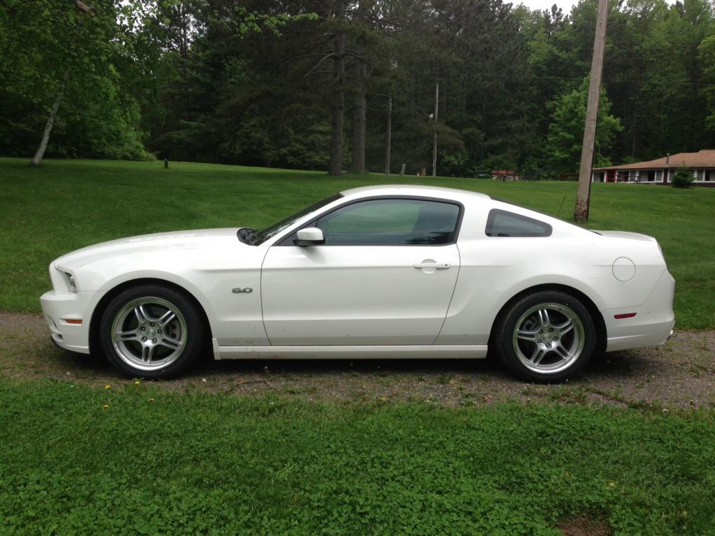 photo 1 Ford Mustang custom wheels Steeda Q1S 18x9.5, ET +45, tire size 275/40 R18. x ET 
