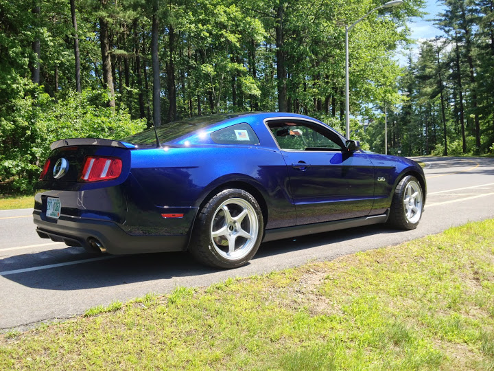 photo 3 Ford Mustang custom wheels D-Force  18x10.0, ET , tire size 275/40 R18. x ET 