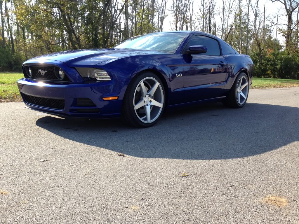 photo 1 Ford Mustang custom wheels AvantGarde M550 20x9.0, ET , tire size 255/35 R20. 20x10.5 ET 295/35 R20