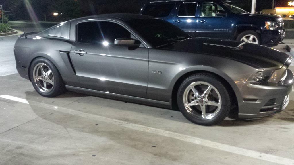 photo 1 Ford Mustang custom wheels Race star  17x4.5, ET , tire size X R17. 18x10.5 ET 
