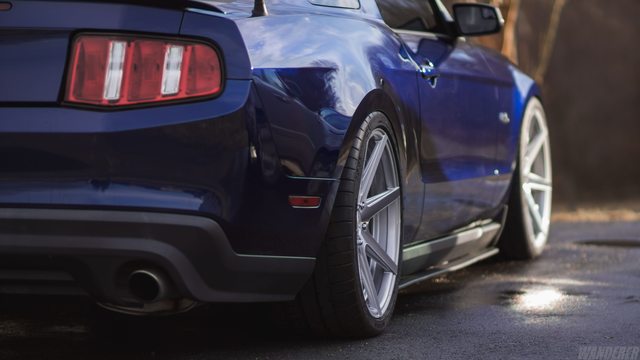 photo 2 Ford Mustang custom wheels Rohana RC-7 20x10.0, ET , tire size 275/30 R20. x ET 295/30 R