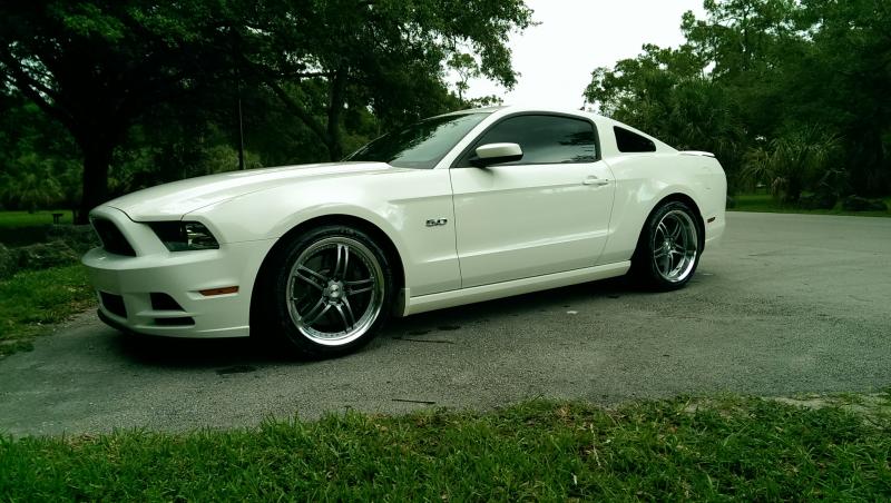 photo 2 Ford Mustang custom wheels SVE  Series 2 19x8.0, ET , tire size 255/40 R19. 19x10.0 ET 285/35 R19