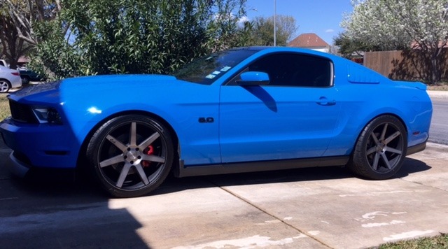 photo 2 Ford Mustang custom wheels Niche Verona 20x9.0, ET , tire size 265/35 R20. 20x10.0 ET 305/35 R20