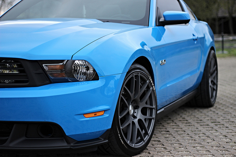 photo 1 Ford Mustang custom wheels Varrstoen  ES4  19x9.5, ET +40, tire size 255/35 R19. 19x10.5 ET+43 325/30 R19