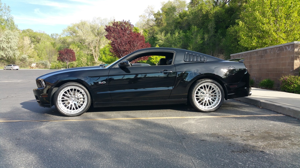 photo 1 Ford Mustang custom wheels TSW  Parabolica 20x9.0, ET +30, tire size 275/35 R20. x ET 
