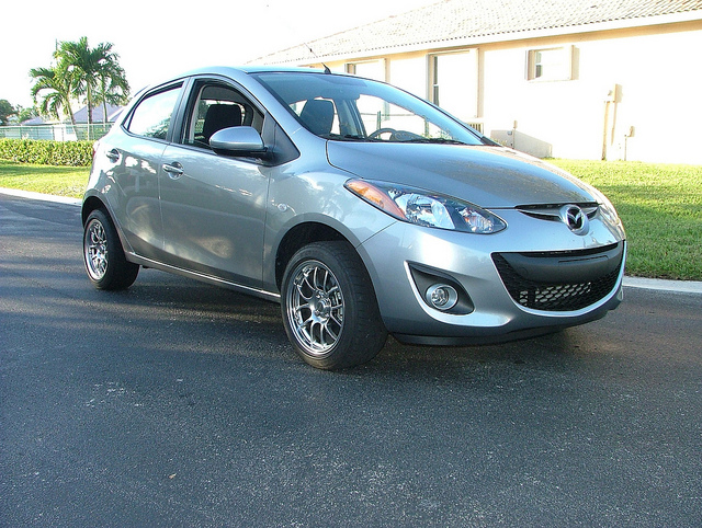 photo 1 Mazda Mazda2 custom wheels UL  Nickel 15x8.0, ET +36, tire size 195/50 R15. x ET 