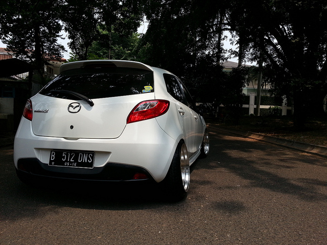 photo 2 Mazda Mazda2 custom wheels BBS RS 17x8.5, ET , tire size 205/40 R17. 17x10.0 ET 215/40 R17