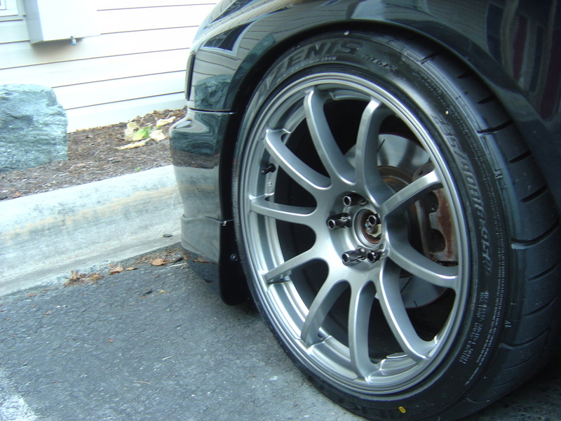 photo 6 Subaru Impreza WRX custom wheels Rota G-Force 18x9.0, ET +35, tire size 235/40 R18. x ET 
