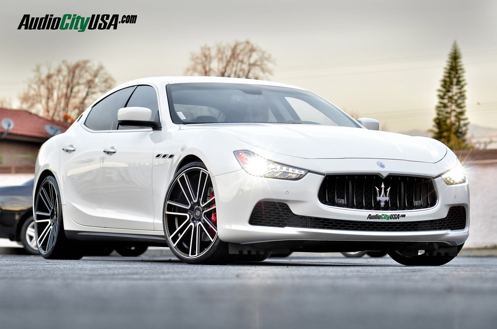photo 7 Maserati Ghibli custom wheels Koko Kuture 22x9.0, ET , tire size 245/30 R22. 22x10.5 ET 295/25 R22
