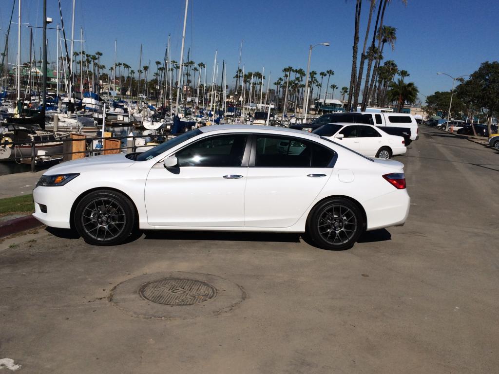 photo 2 Honda Accord custom wheels Momo Raptor 18x8.0, ET +40, tire size X R18. x ET