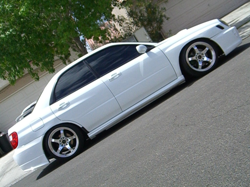 photo 10 Subaru Impreza WRX custom wheels Sportmax 050 17x9.0, ET +8, tire size 215/40 R17. 17x9.0 ET+13 