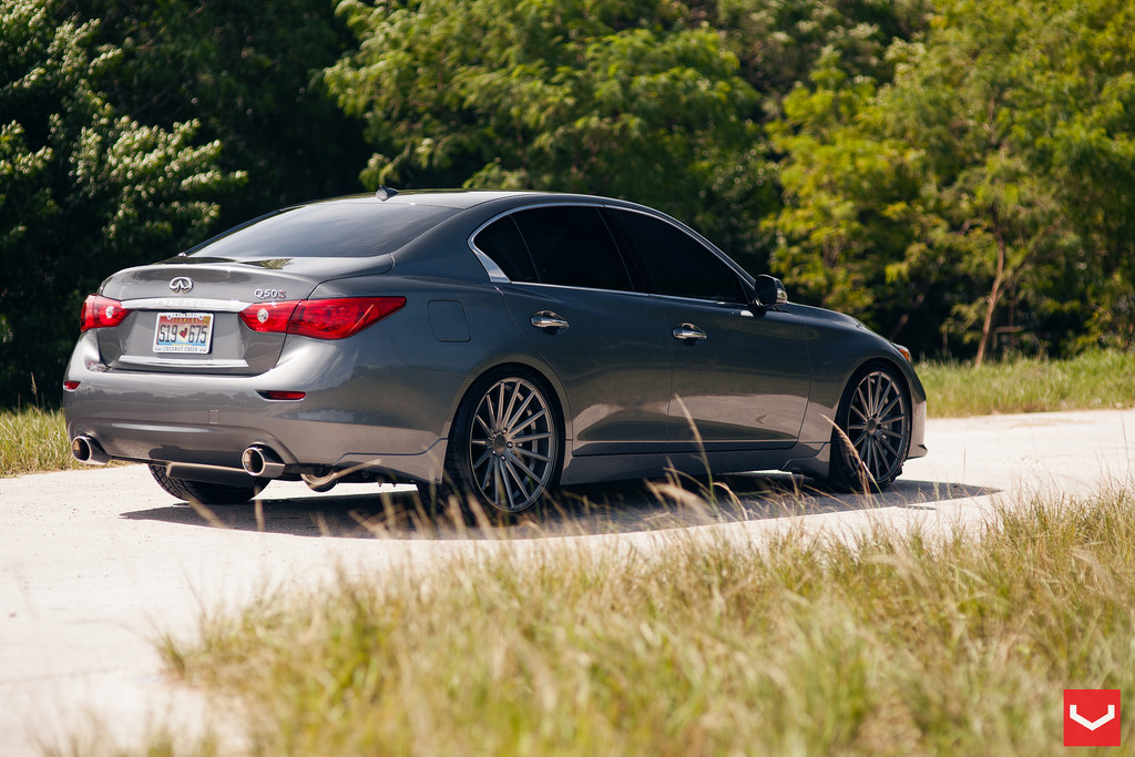 photo 5 Infiniti Q50 custom wheels Vossen VFS2 20x9.0, ET , tire size X R20. 20x10.5 ET 