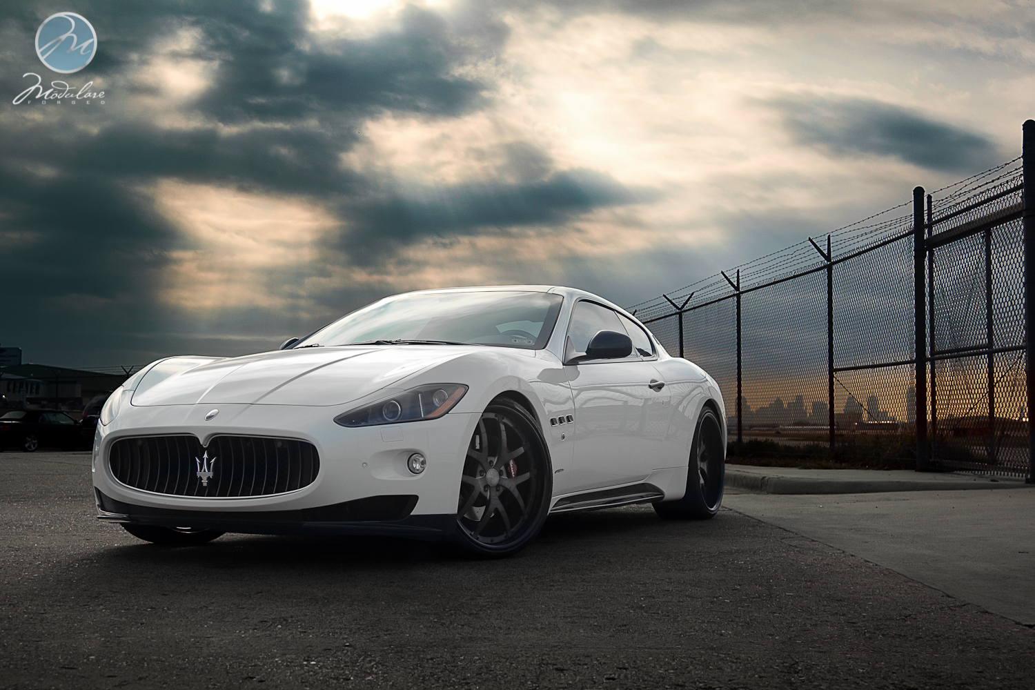 photo 9 Maserati GranTurismo custom wheels Modulare M18 22x9.0, ET , tire size 245/30 R22. 22x12.0 ET 315/25 R22