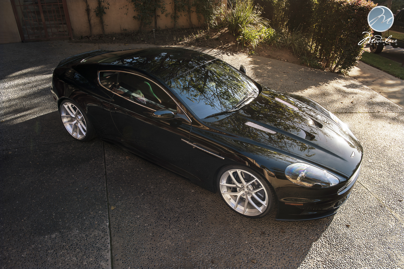 photo 4 Aston Martin DBS custom wheels Modulare B18 Evo 21x, ET , tire size X R21. x ET
