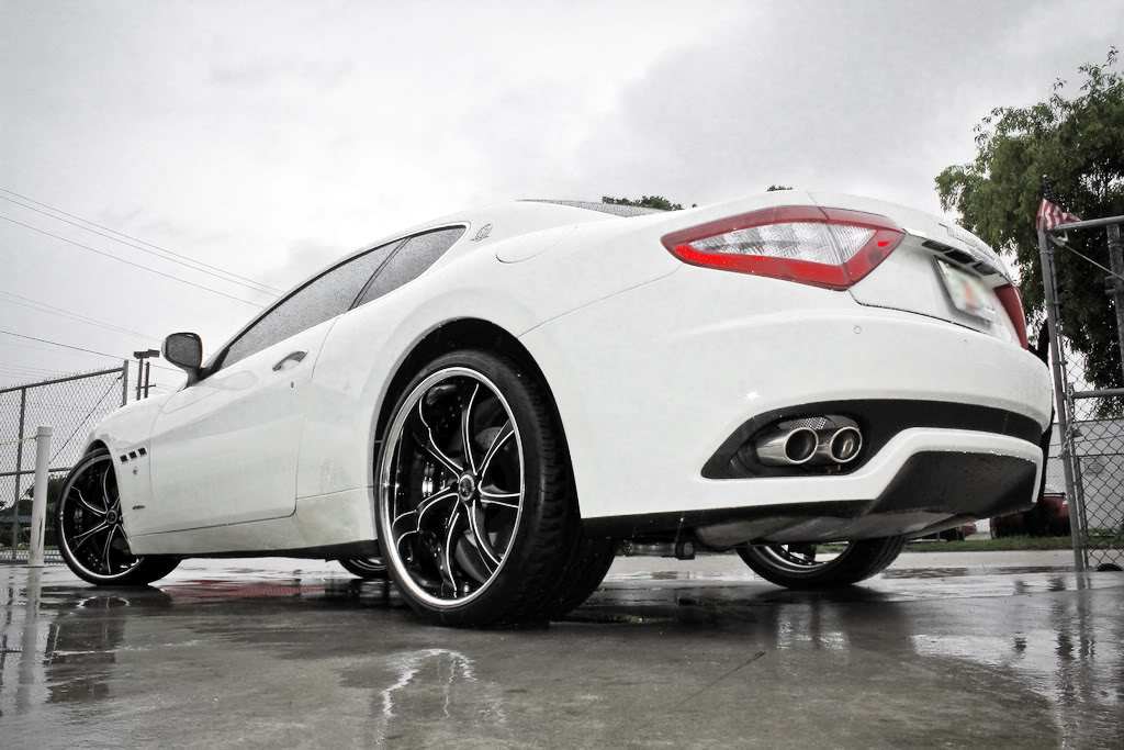 photo 4 Maserati GranTurismo custom wheels Savini SV-31 22x9.0, ET , tire size X R22. 22x11.5 ET 