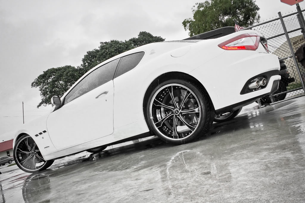 photo 6 Maserati GranTurismo custom wheels Savini SV-31 22x9.0, ET , tire size X R22. 22x11.5 ET 