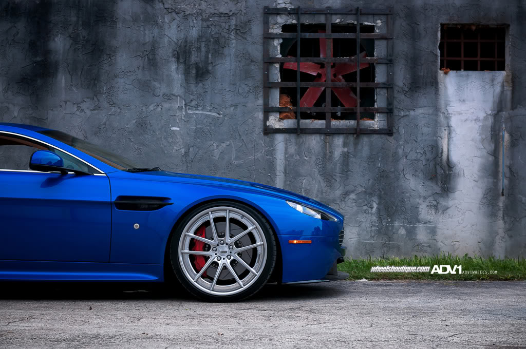 photo 17 Aston Martin V8 Vantage S custom wheels ADV 5.0 Track Spec SL 21x9.0, ET , tire size X R21. 21x11.0 ET 