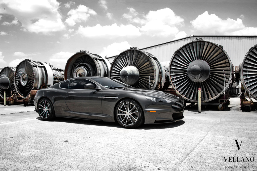 photo 4 Aston Martin DBS custom wheels Vellano  VKE-C 20x9.0, ET , tire size X R20. 20x11.0 ET 