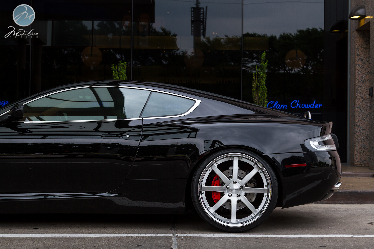 photo 1 Aston Martin DB9 custom wheels Modulare  M28  21x9.0, ET , tire size 255/30 R21. 21x10.5 ET 295/25 R21