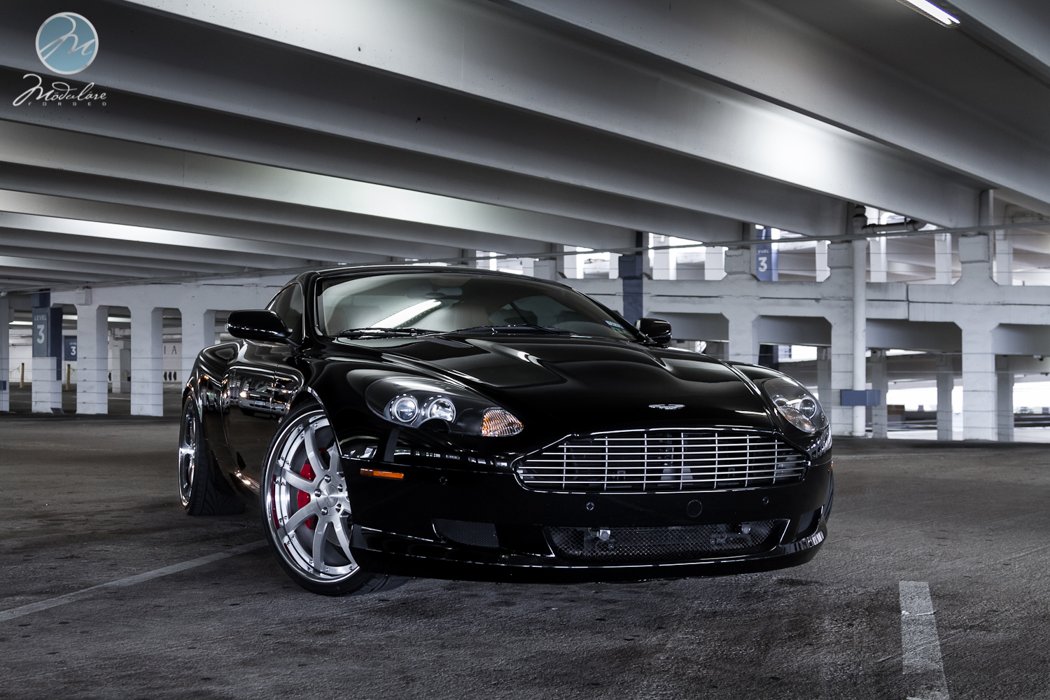 photo 5 Aston Martin DB9 custom wheels Modulare  M28  21x9.0, ET , tire size 255/30 R21. 21x10.5 ET 295/25 R21