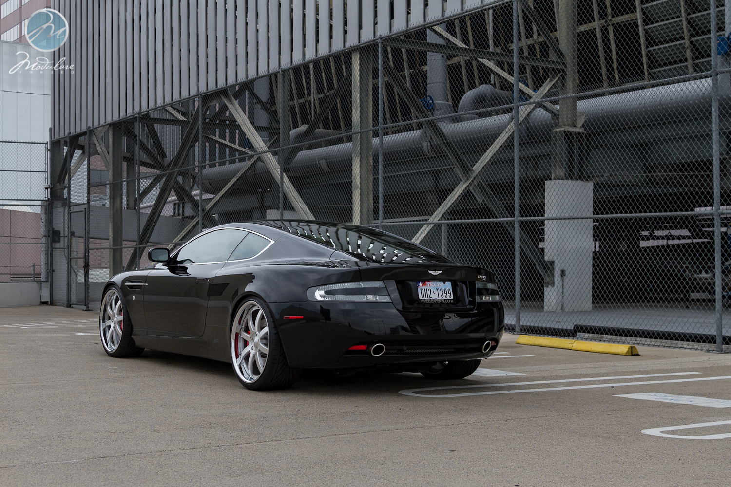 photo 8 Aston Martin DB9 custom wheels Modulare  M28  21x9.0, ET , tire size 255/30 R21. 21x10.5 ET 295/25 R21