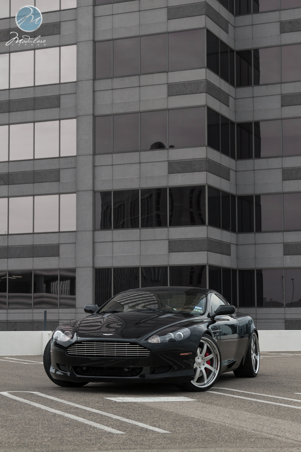photo 11 Aston Martin DB9 custom wheels Modulare  M28  21x9.0, ET , tire size 255/30 R21. 21x10.5 ET 295/25 R21