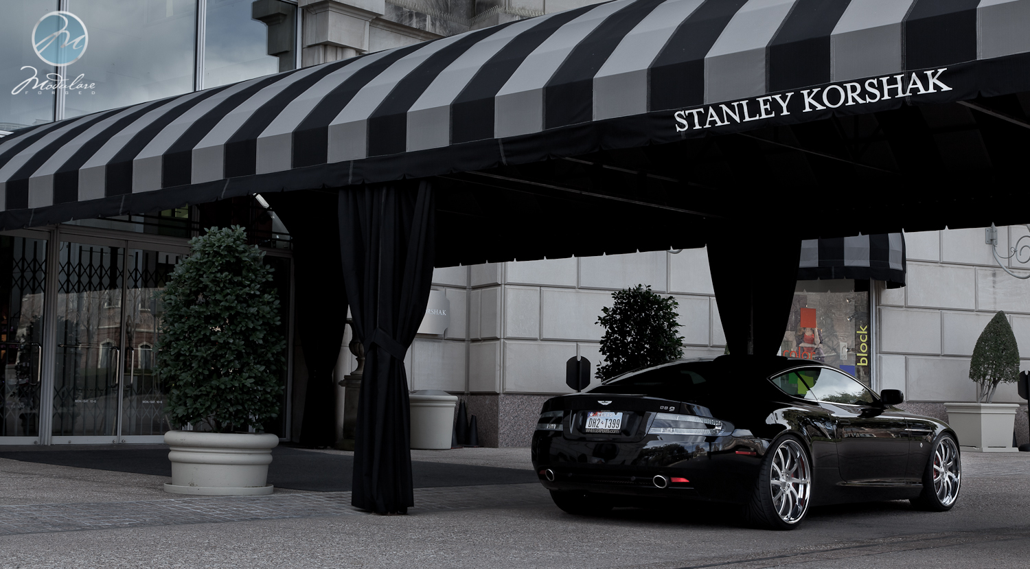 photo 6 Aston Martin DB9 custom wheels Modulare H9 21x9.0, ET , tire size 255/30 R21. 21x10.5 ET 295/25 R21