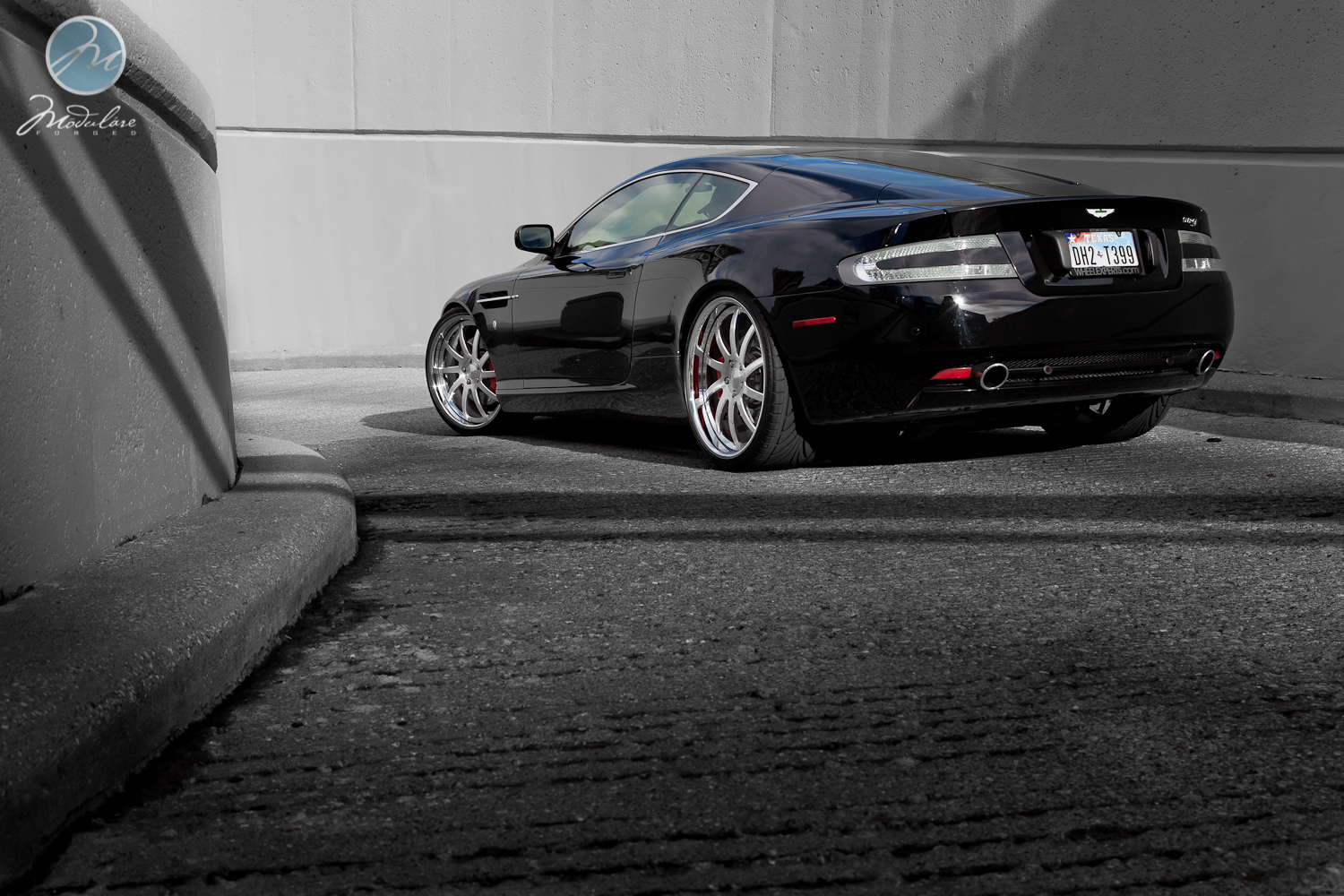 photo 7 Aston Martin DB9 custom wheels Modulare H9 21x9.0, ET , tire size 255/30 R21. 21x10.5 ET 295/25 R21