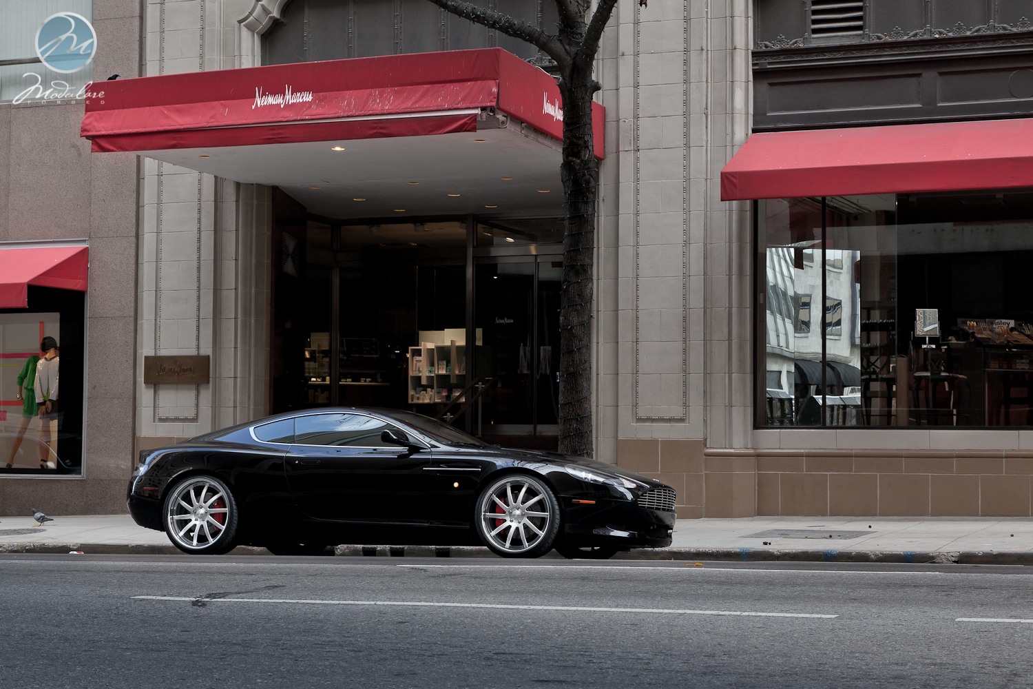 photo 10 Aston Martin DB9 custom wheels Modulare H9 21x9.0, ET , tire size 255/30 R21. 21x10.5 ET 295/25 R21