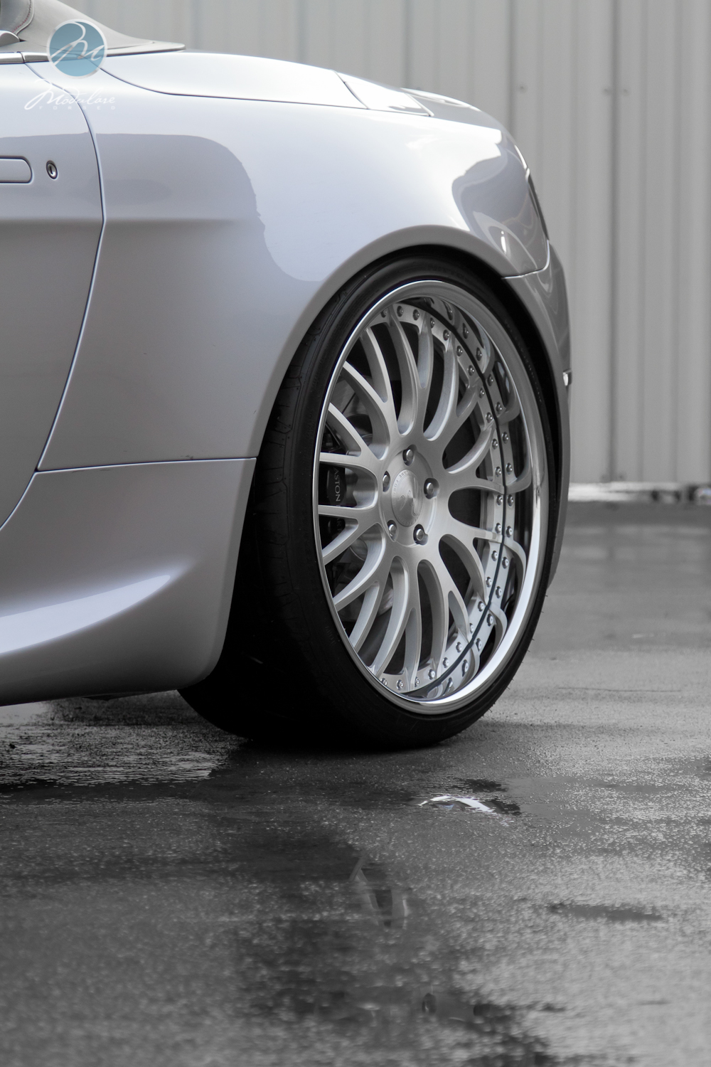 photo 3 Aston Martin V8 Vantage custom wheels Modulare  M24 3 21x9.0, ET , tire size 255/30 R21. 21x10.5 ET 295/25 R21