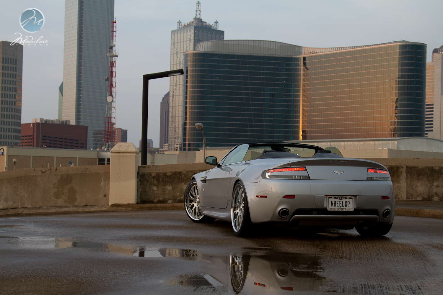 photo 10 Aston Martin V8 Vantage custom wheels Modulare  M24 3 21x9.0, ET , tire size 255/30 R21. 21x10.5 ET 295/25 R21