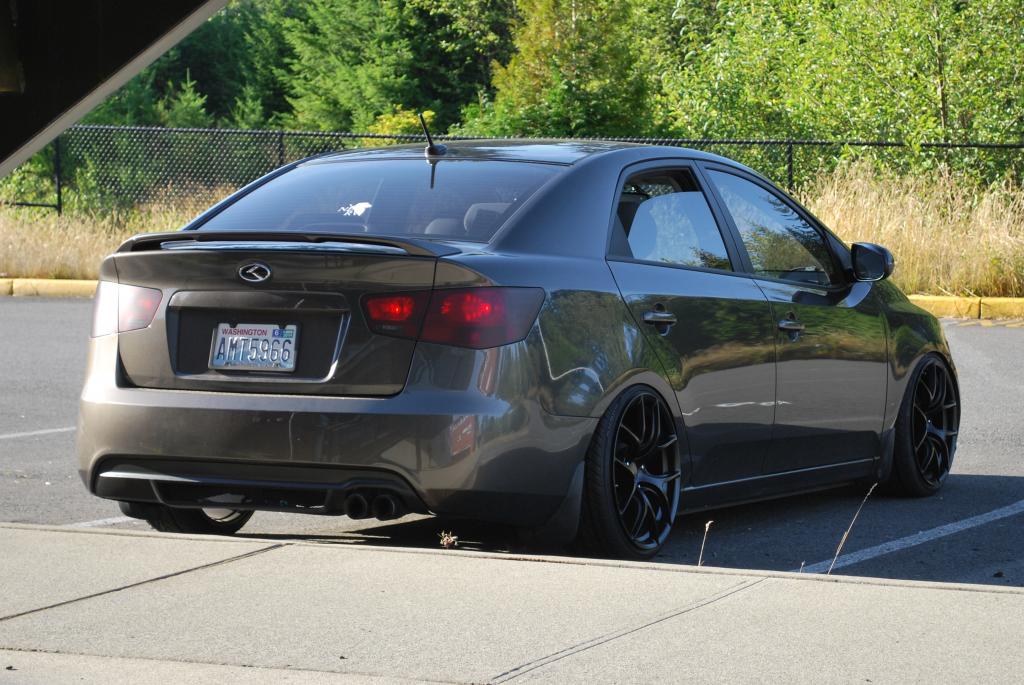 photo 3 Kia Forte custom wheels 18x9.0, ET +40, tire size 215/35 R18. x ET