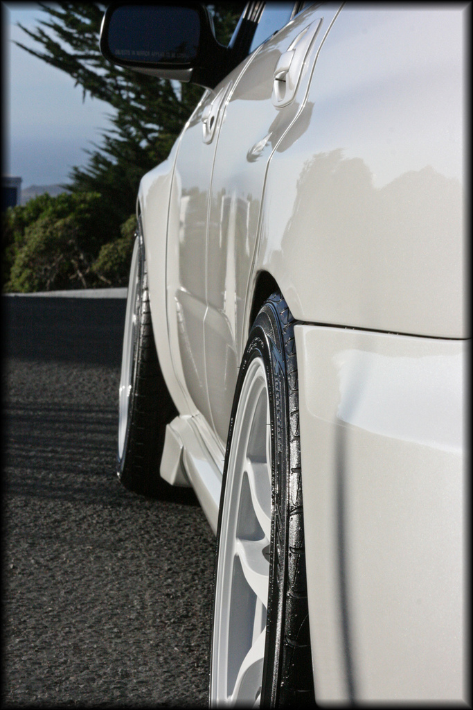 photo 4 Subaru Impreza WRX custom wheels Rota Torque-R 17x9.0, ET +27, tire size 245/40 R17. 17x9.0 ET+30 