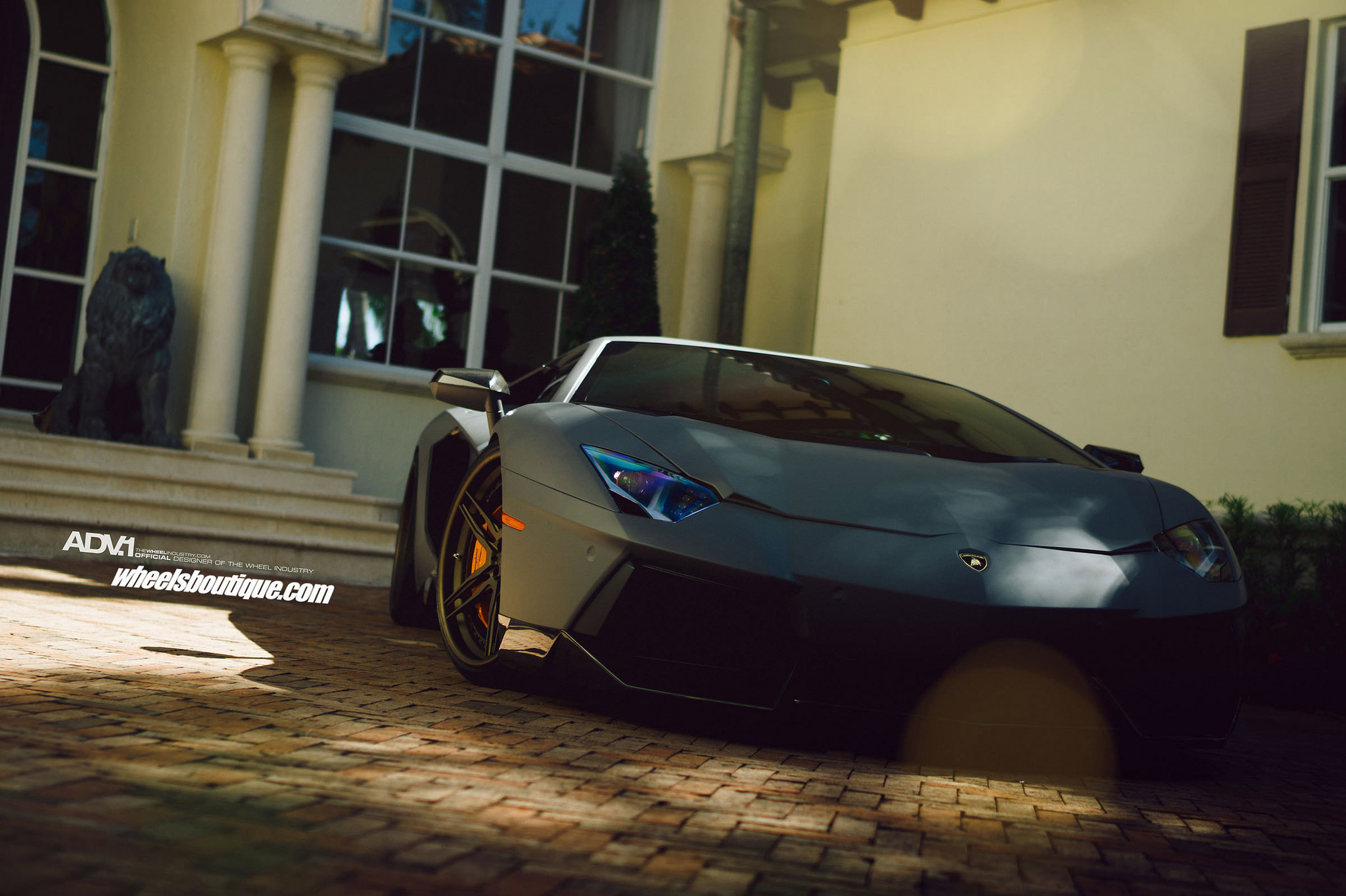 photo 2 Lamborghini Aventador custom wheels 21x9.5, ET , tire size X R21. 22x12.5 ET