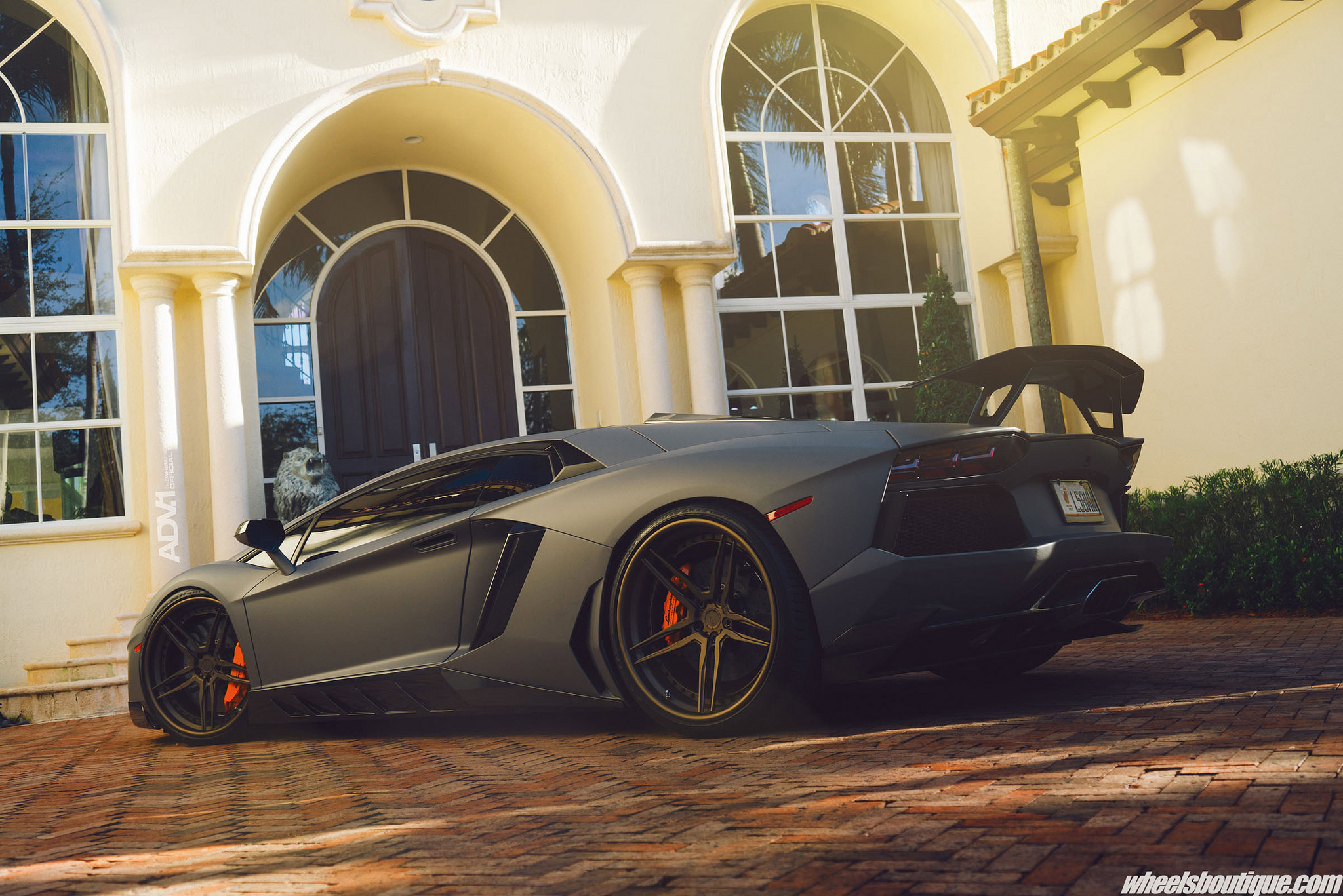 photo 4 Lamborghini Aventador custom wheels 21x9.5, ET , tire size X R21. 22x12.5 ET