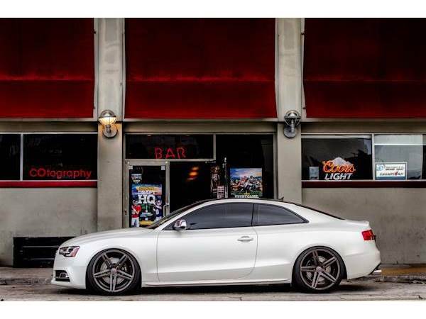 photo 2 Audi RS 5 custom wheels Vossen CV5 20x10.5, ET +30, tire size 285/35 R20. x ET 