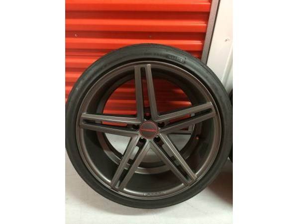 photo 3 Audi RS 5 custom wheels Vossen CV5 20x10.5, ET +30, tire size 285/35 R20. x ET 