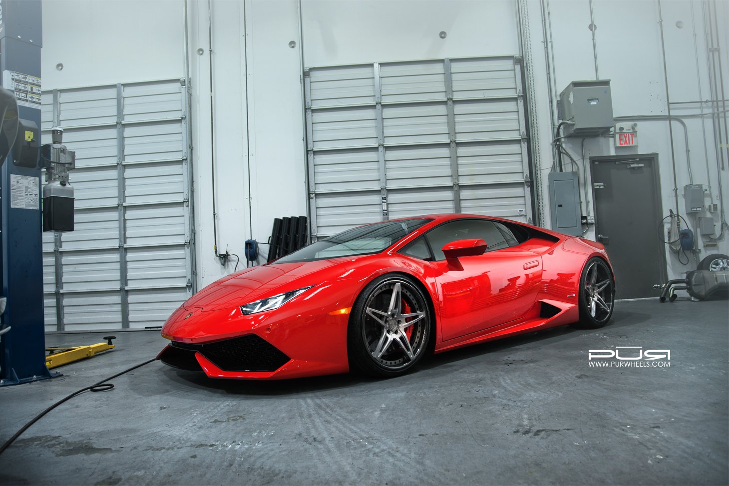 photo 4 Lamborghini Huracan custom wheels PUR LX17 20x9.0, ET , tire size X R20. 21x12.0 ET 
