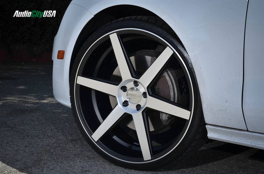 photo 2 Audi A7 custom wheels Azad Z84 22x9.0, ET , tire size 235/30 R22. 22x10.5 ET 275/25 R22
