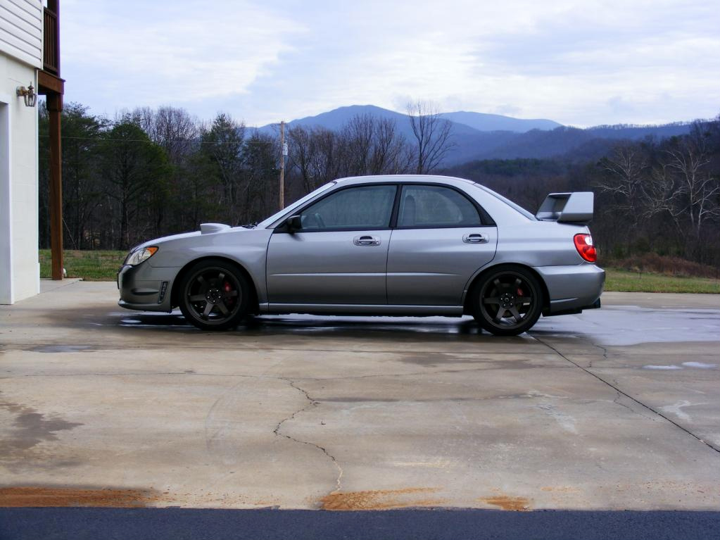 photo 1 Subaru Impreza WRX custom wheels Rota Grid 18x9.5, ET +38, tire size 235/40 R18. x ET 