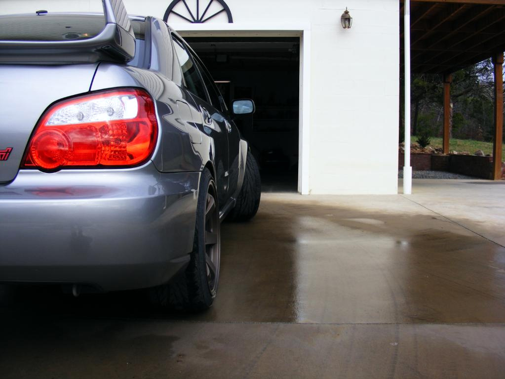 photo 3 Subaru Impreza WRX custom wheels Rota Grid 18x9.5, ET +38, tire size 235/40 R18. x ET 