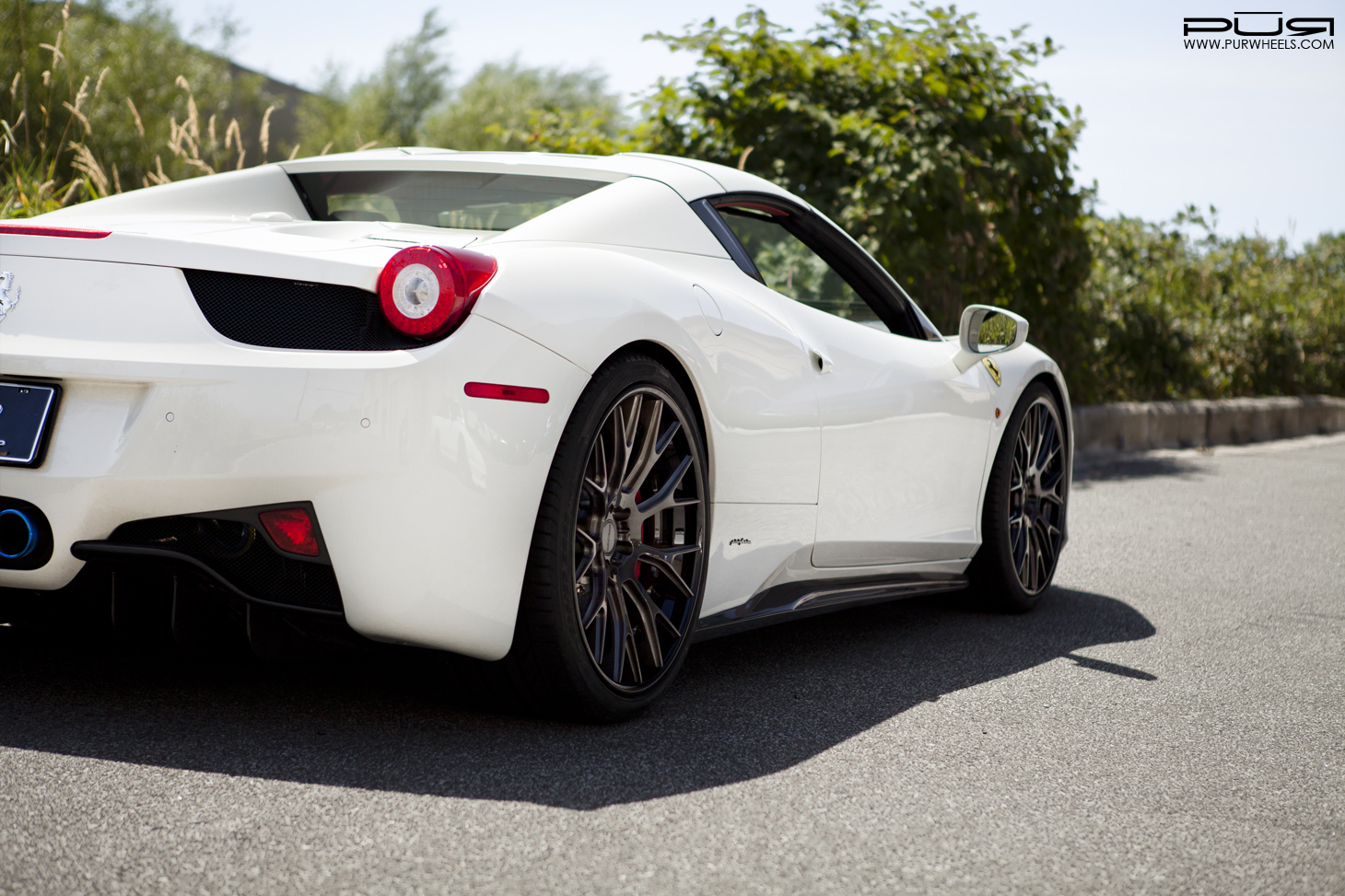 photo 2 Ferrari 458 Spider custom wheels PUR LX02.V2 21x9.0, ET , tire size X R21. 22x12.0 ET 